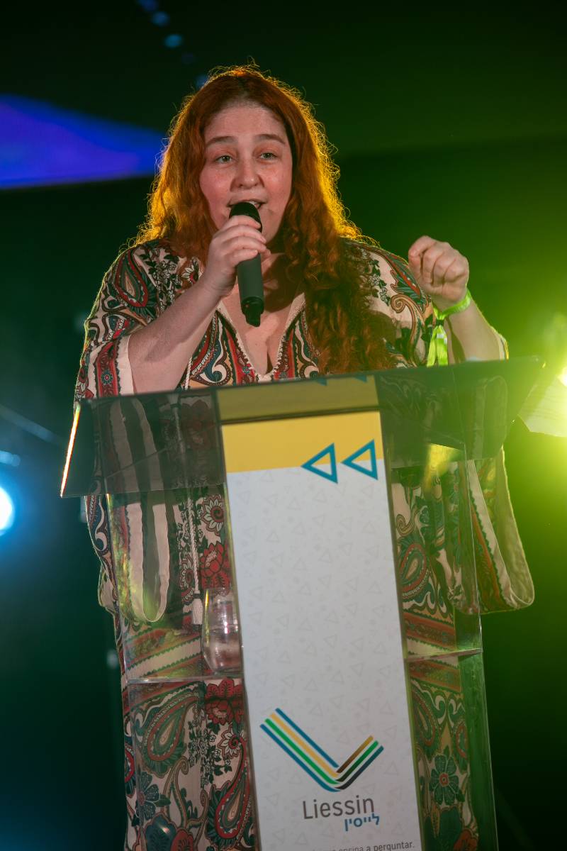 Festa de 80 anos, Filme de 80 anos - 25