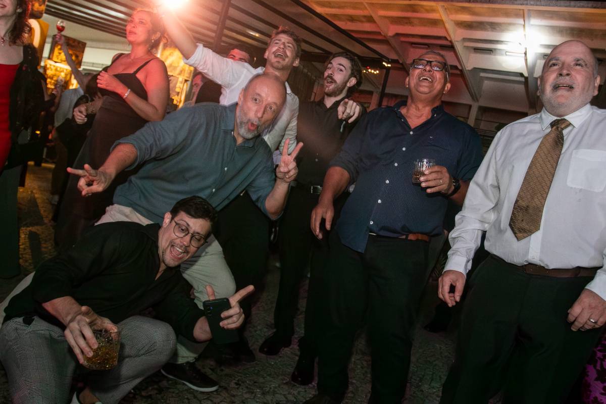 Festa de 80 anos, Filme de 80 anos - 57