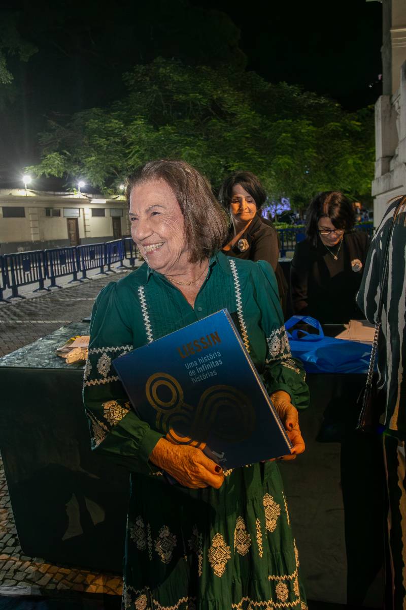 Festa de 80 anos, Filme de 80 anos - 65