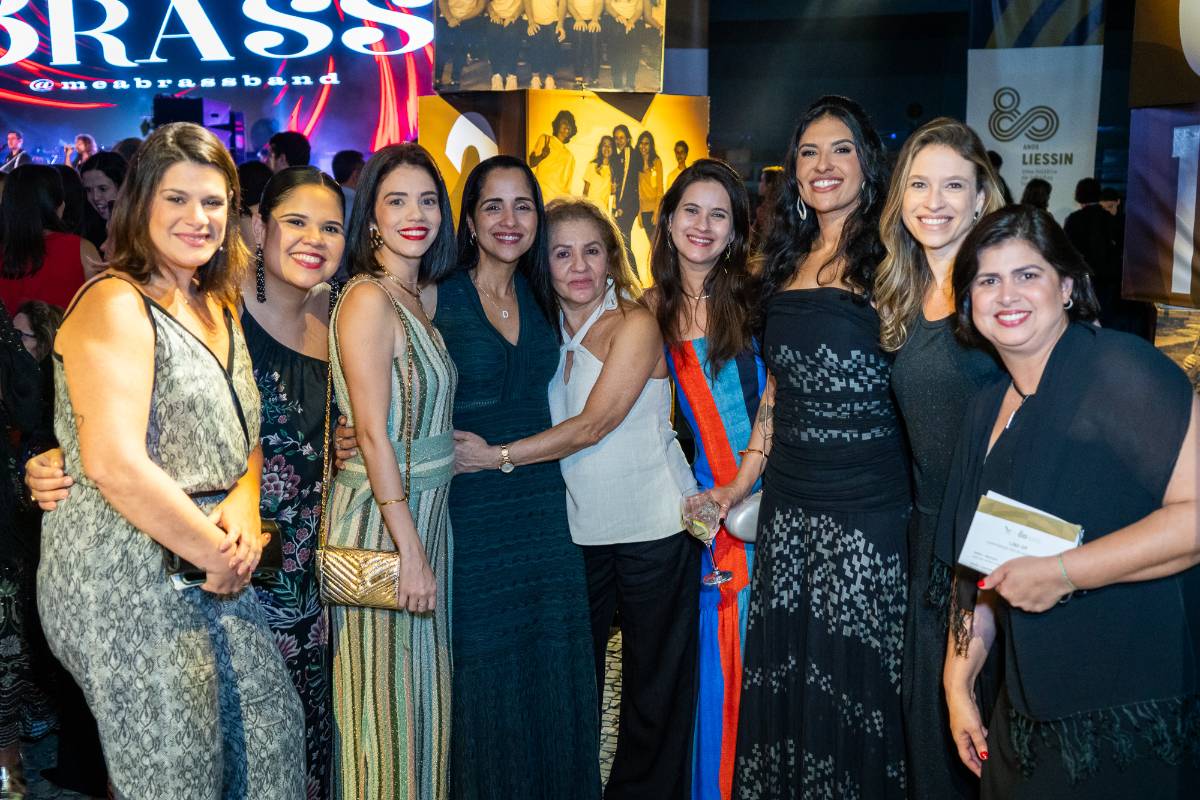 Festa de 80 anos, Filme de 80 anos - 77